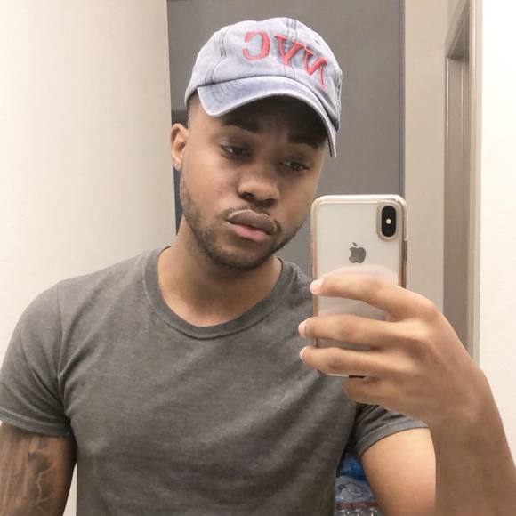 Meet your Posher, David - Picture 1 of 1